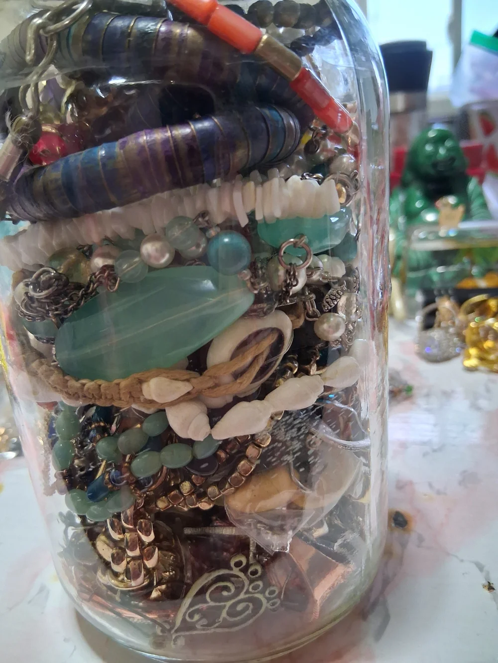 Source Unknown Turquoise, Red & Gold Mixed Women's Rings Jar